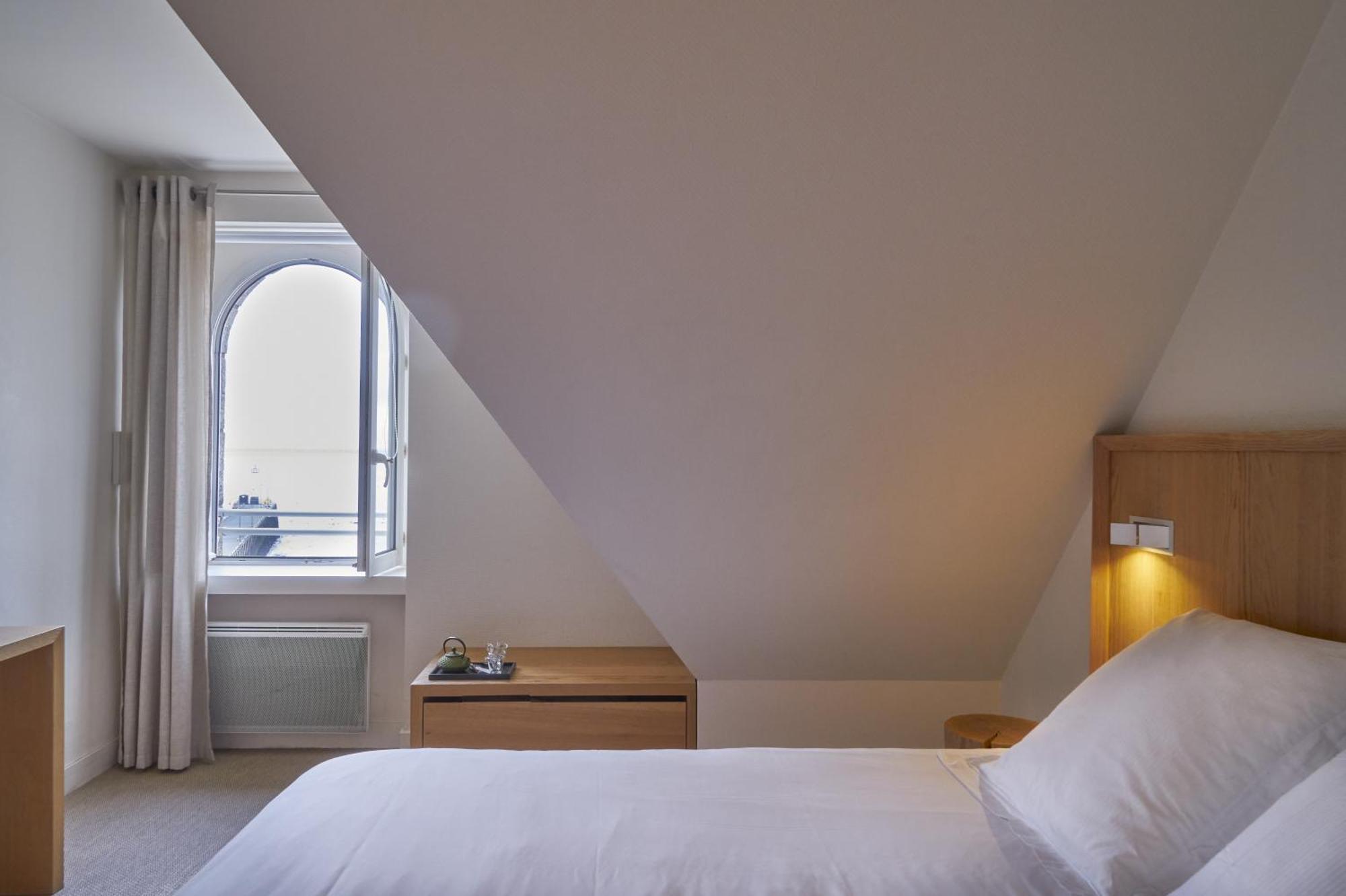 Chambres Breizh Cafe Cancale Exteriör bild