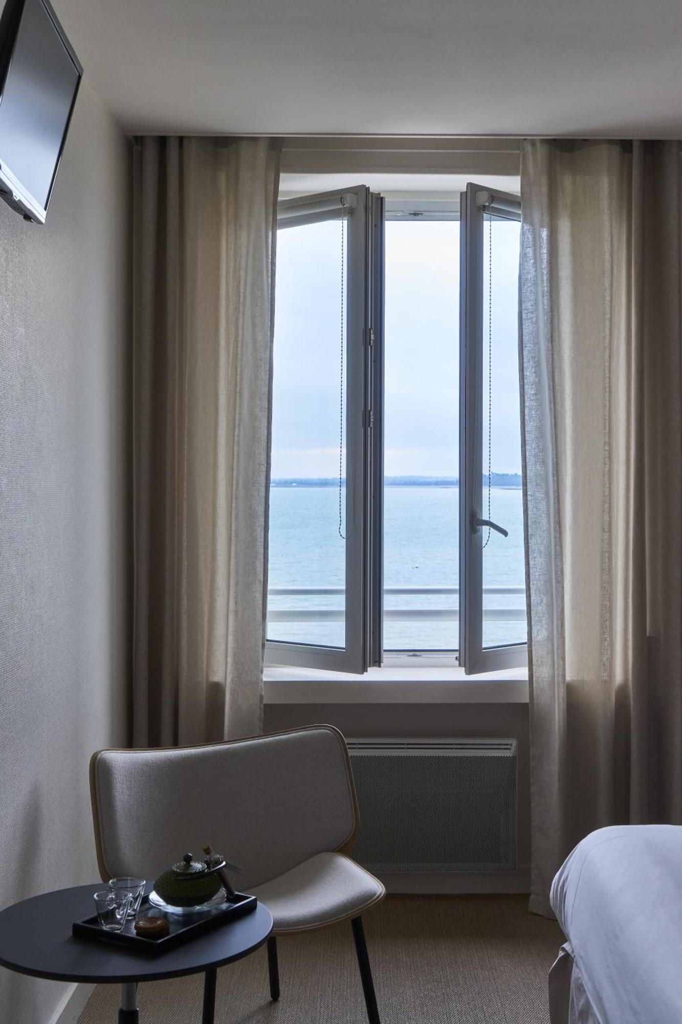 Chambres Breizh Cafe Cancale Exteriör bild
